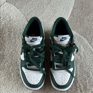 Nike Kids Green and White Low-Top Skate Sneakers